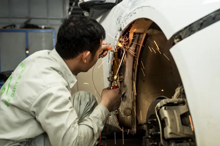 Học Sửa Chữa Ô Tô Mất Bao Lâu Để Thành Nghề?