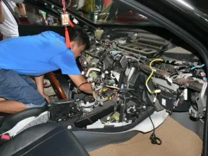 Học Sửa Xe Ô Tô Ở Đâu Uy Tín Và Chất Lượng Nhất?