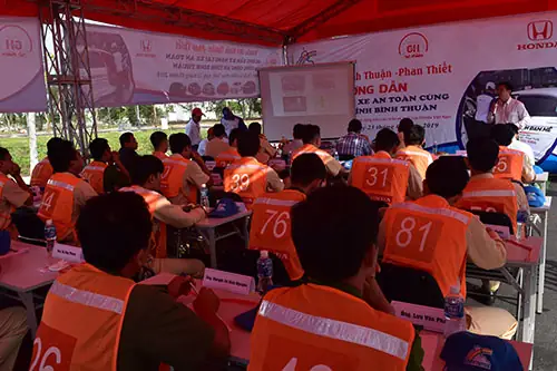 Hướng Dẫn Lái Xe An Toàn Của Honda Ô Tô Bình Thuận