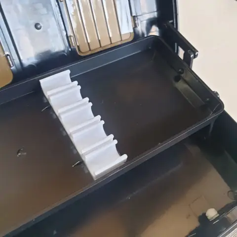 Hộp Bút Xe Ô Tô 3 Tầng