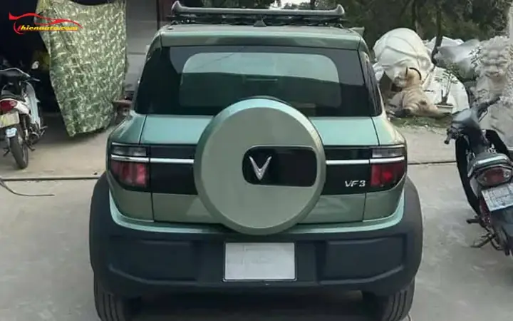 Tại Sao Nên Lắp Hộp Lốp Dự Phòng Vf3?