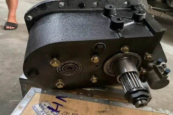 Hộp Số Phụ Xe Ô Tô Là Gì? Cấu Tạo Và Vai Trò