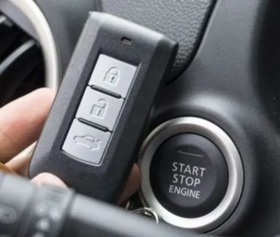 4. Mở Cốp Thông Minh Không Chạm (hands-free)