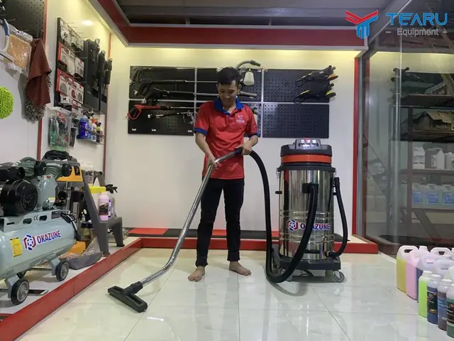 Máy Hút Bụi Bẩn Là Gì?