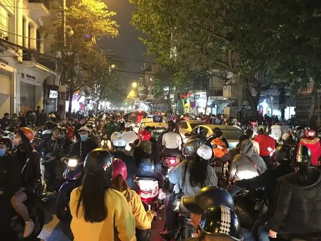 Cấm Xe Máy Xăng Trong Khu Vực Vành Đai 1: Lộ Trình Đầy Thách Thức Tại Khu Vực Nội Đô