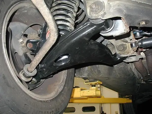 Tác Dụng Chính Của Rotuyn Càng Chữ A Xe Ô Tô