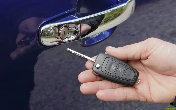 Khoa Cua Xe O To Va Nhung Dieu Thu Vi It Nguoi De Y Hinh Anh 2