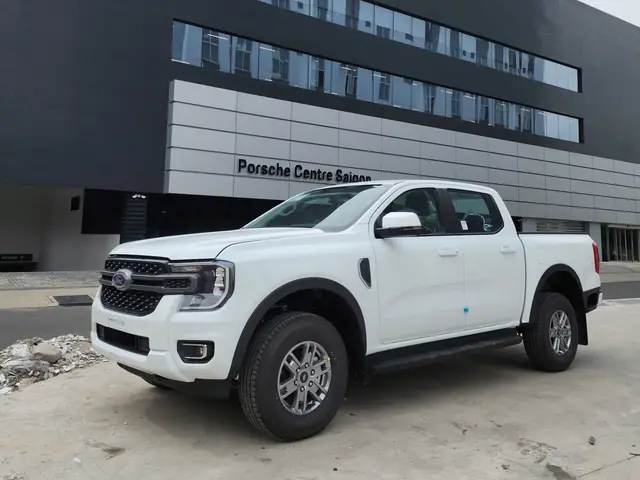 Ford Ranger Xls 4×2 At (1 Cầu) – Phiên Bản Bán Doanh Số Top 1