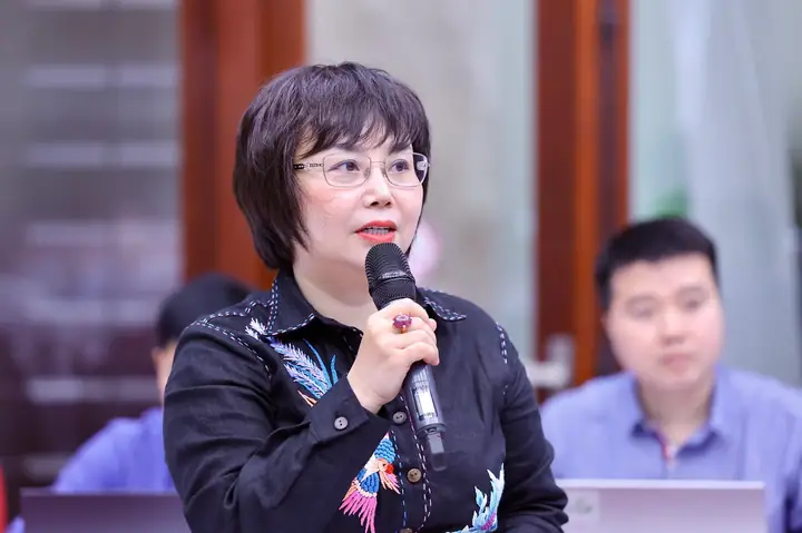 Số Liệu Của Hà Nội Và Bộ Chuyên Ngành Về Ô Nhiễm Không Khí Có Độ "vênh"