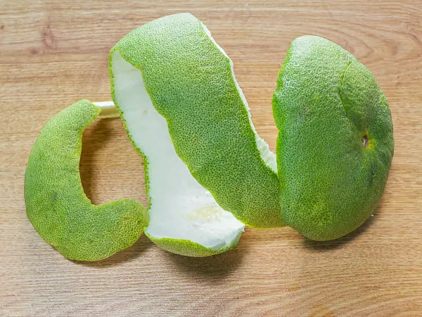 Khử Mùi Xe Ô Tô Bằng Vỏ Bưởi.