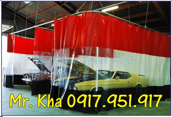 - Màn Nhựa Pvc Được Ứng Dụng Tạo Thành Một Bức Màng Ngăn Khu Riêng Biệt Mà Vẫn Đảm Bảo Sự Thông Thoáng. Sau Khi Di Chuyển Vào Các Khu Vực Này, Với Một Thao Tác Kéo Rèm, Vách Màn Nhựa Pvc Sẽ Lùa Xếp Báo Hiệu Một Quy Trình Làm Việc Khép Kín, Chuyên Nghiệp.