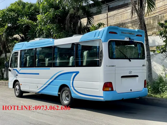 Thông Số Kỹ Thuật Xe County Thân Dài Tracomeco 2023