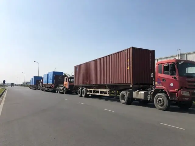 Xe Container Là Gì?