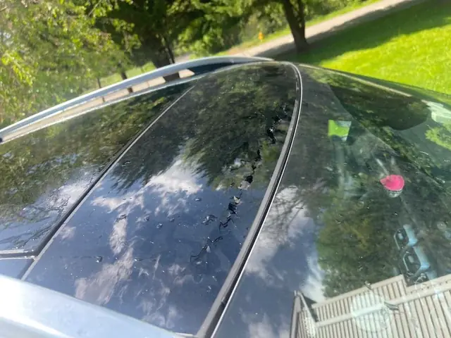 Tầm quan trọng và các loại kính xe Mercedes đặc trưng