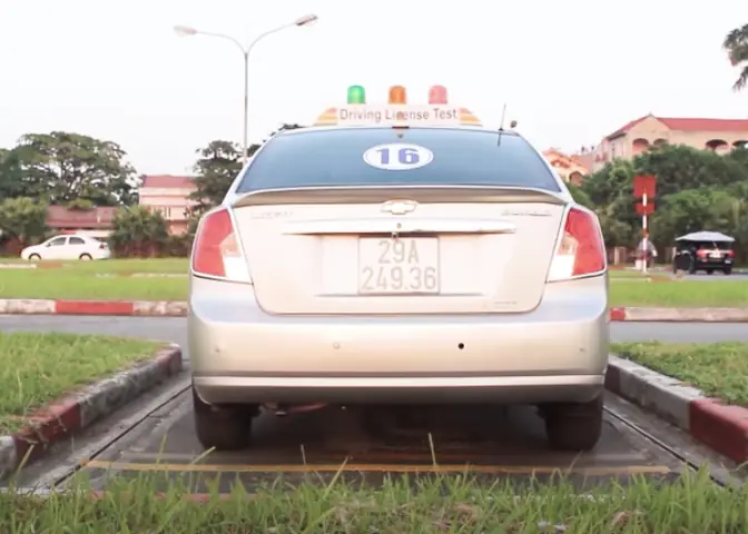 Iv. Những Lỗi Nào Sẽ Loại Trực Tiếp Khi Ghép Xe Dọc Hạng B2?