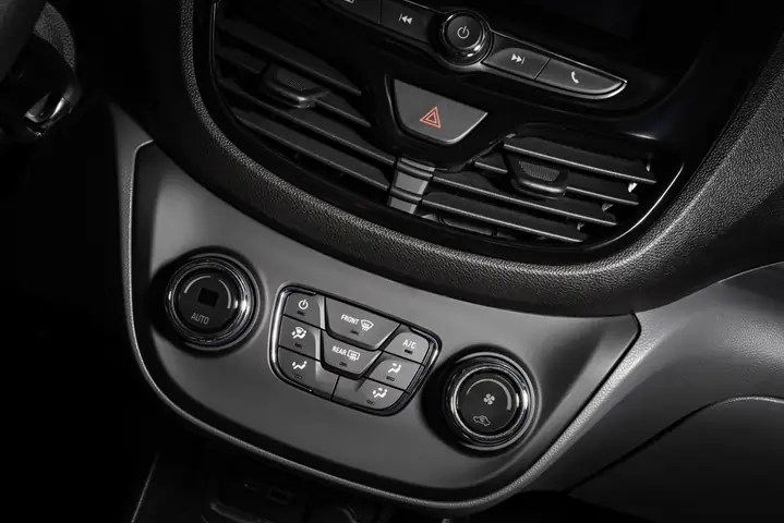 2.3. Sử Dụng Hệ Thống Điều Hòa