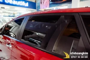 1. Dán Kính Xe Chống Nhìn Trộm Là Gì?