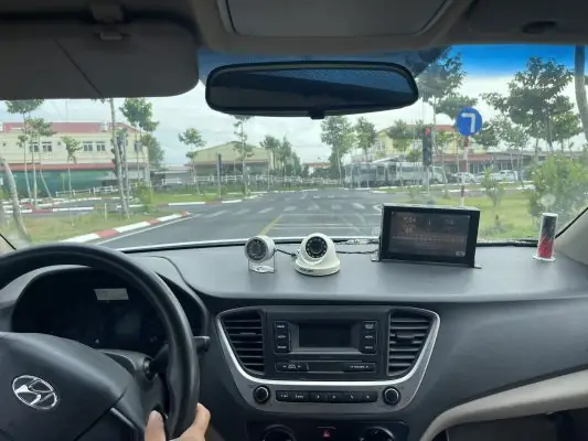 Lái Xe Ô Tô Dễ Hay Khó