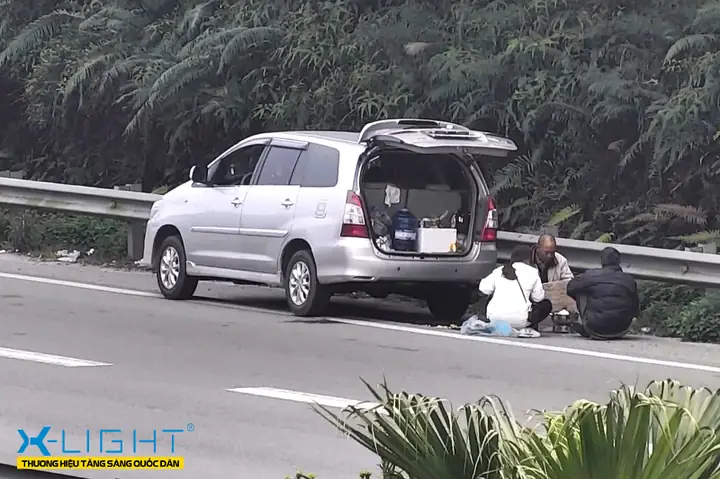 Lái Xe Ô Tô Khi Tắc Đường Lái Xe Ô Tô Khi Tắc Đường