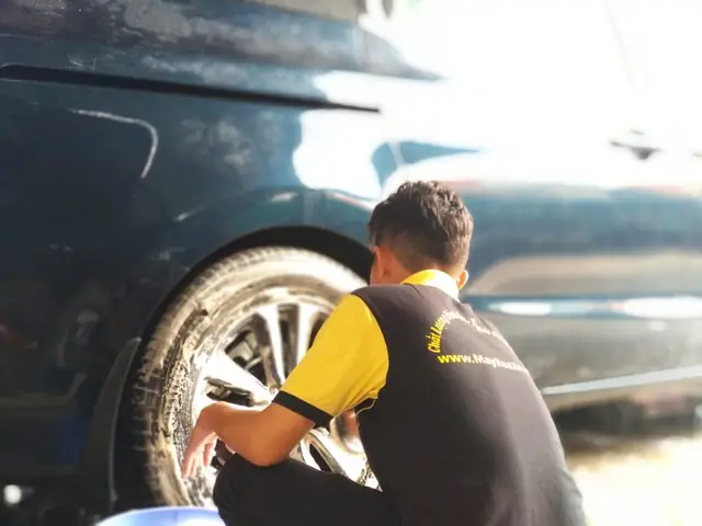 Tại Sao Chủ Xe Cần Thực Hiện Làm Đồng Sơn Xe Ô Tô?