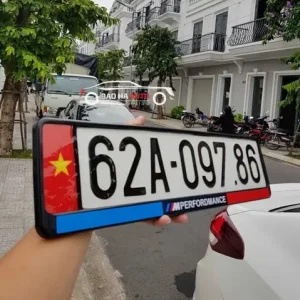 Quy Định Pháp Luật Về Khung Biển Số Xe Ô Tô Tại Việt Nam