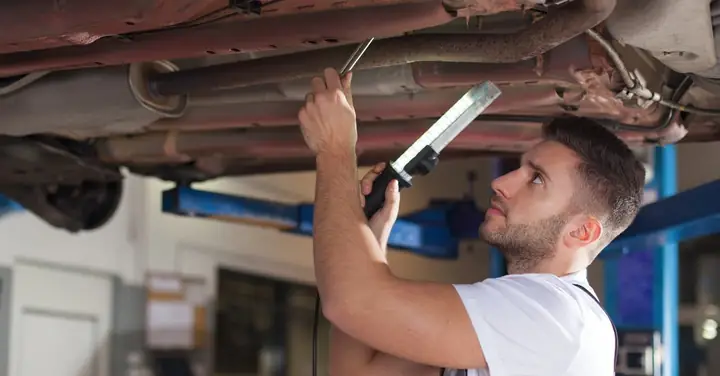 Tại Sao Việc Sửa Chữa Khung Gầm Lại Quan Trọng?