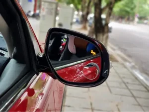 Hệ Thống Cảnh Báo Điểm Mù Chủ Động