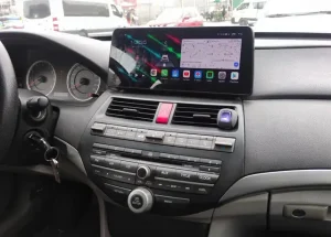 Hướng Dẫn Lắp Tablet Vào Xe Ô Tô An Toàn Và Tiện Lợi Cho Mọi Tài Xế