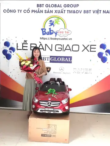 Lễ Bàn Giao Xe Có Gì? Khám Phá Ý Nghĩa Và Quà Tặng Đặc Biệt Cho Bé