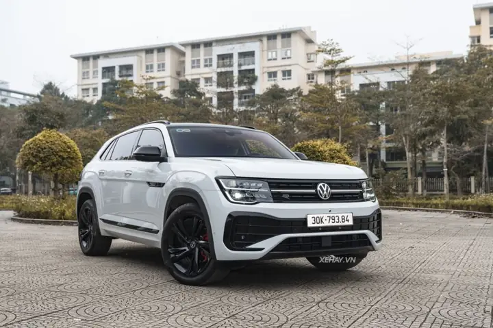 Lô Ô Tô Miễn Thuế Giao Xe