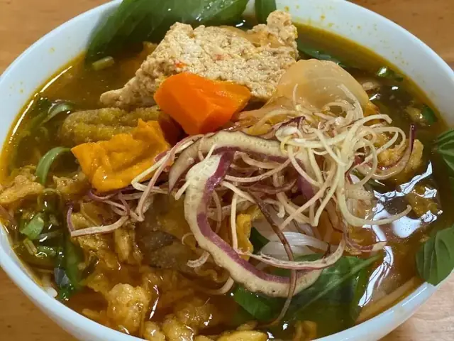 Trải Nghiệm Ẩm Thực Chay Tại Quán Cơm Chay Như Ý: Đánh Giá Từ Thực Khách