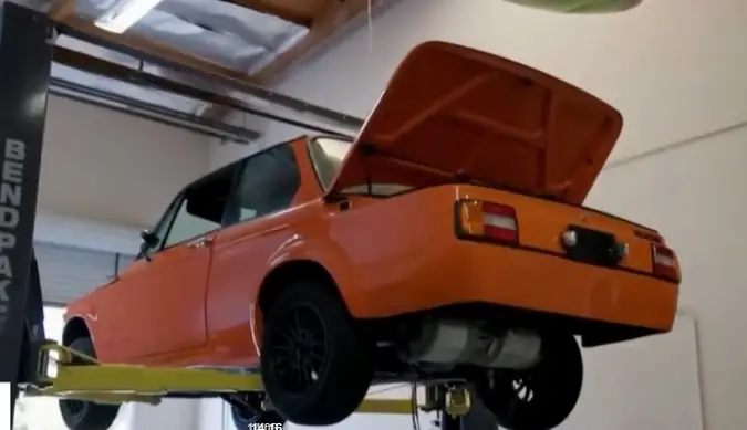 10 Kỹ Năng Lưu Chuyển Xe Ô Tô An Toàn Khi Đường Bị Ngập Nước