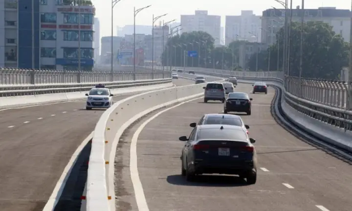 Lựa Chọn Lộ Trình Và Cách Lái Xe Phù Hợp