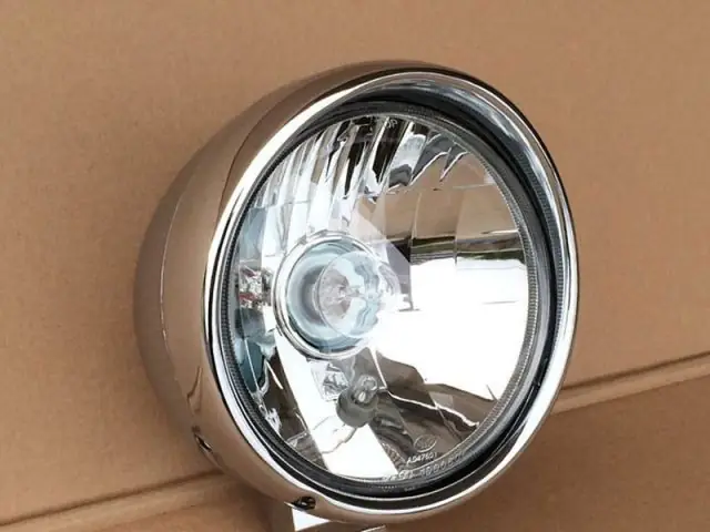 Vật Liệu Lý Tưởng Cho Mạ Chóa Đèn Xe Ô Tô: Nhựa Chuyên Dụng