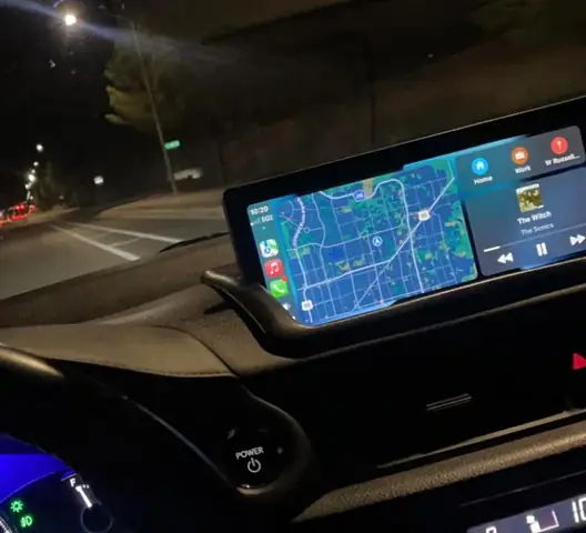 Màn Hình Xe Ô Tô Ngược Hình: Nguyên Nhân & Cách Khắc Phục Triệt Để