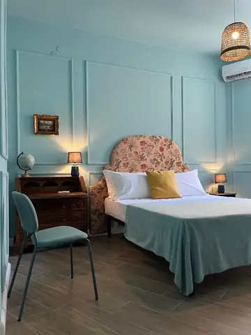 Làm Thế Nào Để Marion Thuê Một Xe Ô Tô An Toàn Và Tiết Kiệm?