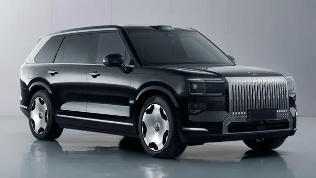 Các Mẫu Xe Ô Tô Lý Tưởng Cho Thanh Niên Việt Nam