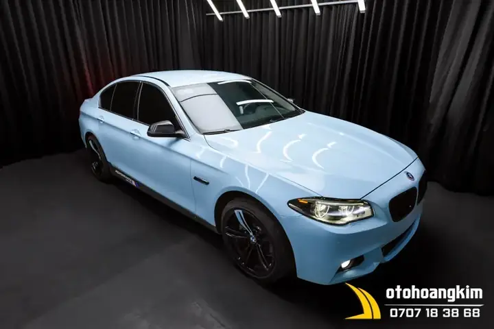 Nam Canh Ngọ 1990 Hợp Màu Xe Gì?