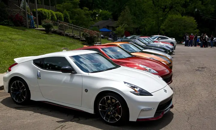 Thiết Kế Khí Động Học Và Ngoại Hình Thể Thao Đầy Cuốn Hút