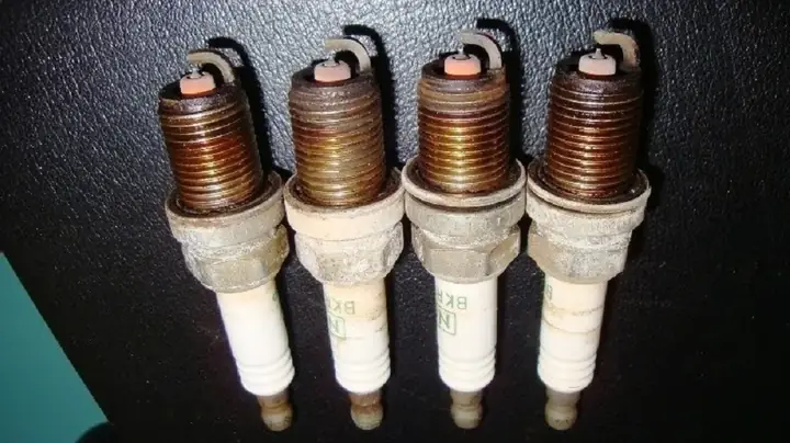 Máy Phun Khói Sửa Xe Ô Tô