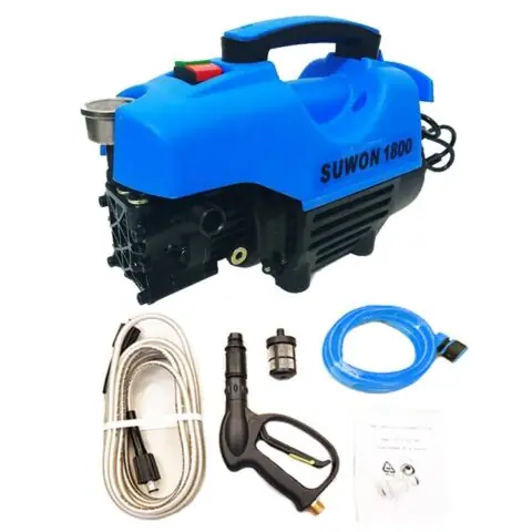 Máy Rửa Xe Ô Tô Suwon 1800 Hoạt Động Mạnh Mẽ