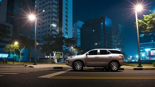 Nắm Rõ Lộ Trình Đi Đường Tránh Đi Nhầm Tuyến Khi Lái Xe Ô Tô Ban Đêm