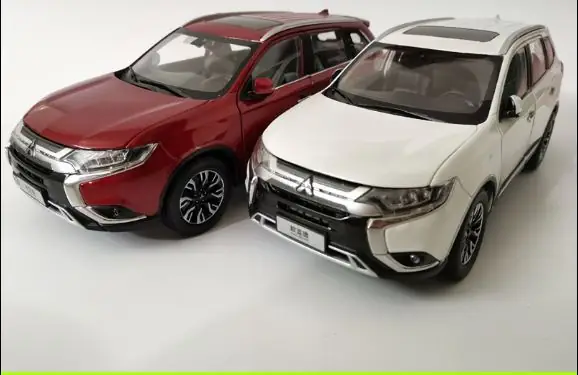 Mô Hình Xe Ô Tô Navara: Tổng Quan Chi Tiết Về Thiết Kế, Hiệu Suất Và Ứng Dụng Thực Tế