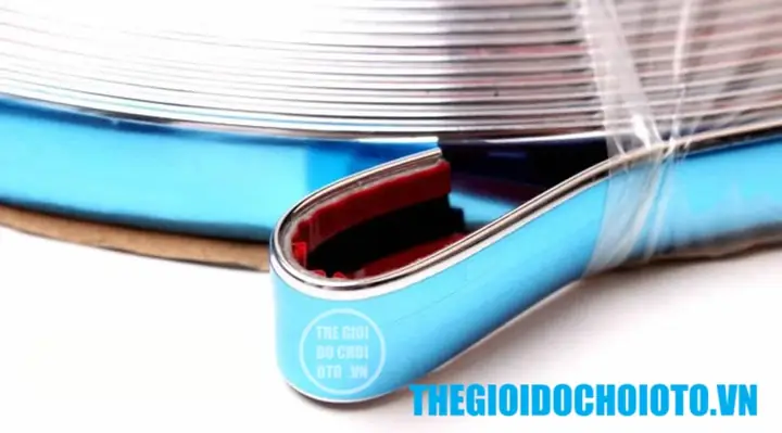 Cuộn Nẹp Dán Viền Xe Ô Tô, Dán Viền Inox Ô Tô