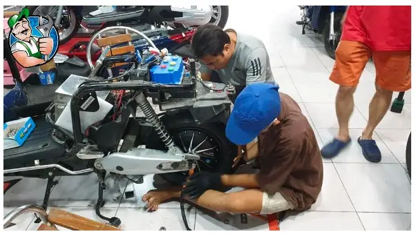 Nghề Môi Giới Xe Ô Tô: Từ A Đến Z Về Cơ Hội Và Thách Thức