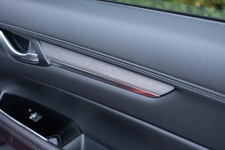 Nghệ Thuật Ngồi Trên Xe Ô Tô