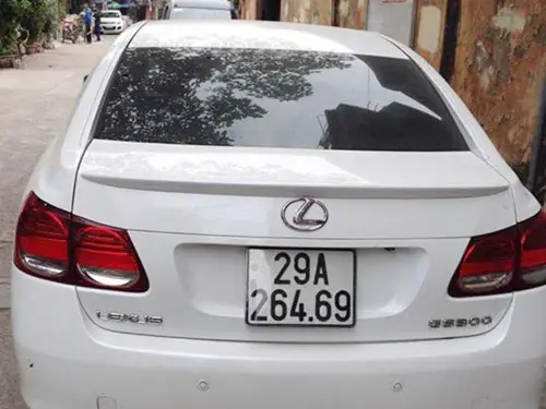 Nguyên Tắc Gắn Biển Số Xe Ô Tô Đúng Chuẩn Và Các Quy Định Cần Biết Nguyên Tắc Gắn Biển Số Xe Ô Tô Đúng Chuẩn Và Các Quy Định Cần Biết