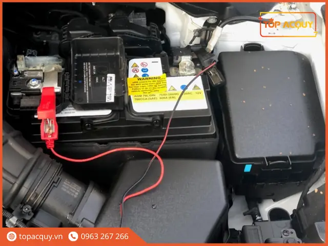 Dùng Dây Câu Bình Đấu Nối Sạc Ắc Quy