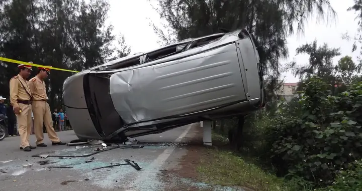 Nguyen Tac Xe Ô Tô Lât