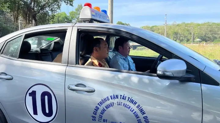 Hướng Dẫn Chi Tiết Về Dịch Vụ Nhận Ủy Thác Xe Ô Tô Đà Nẵng